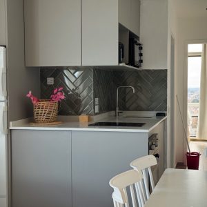 departamento-miramar-cocina-equipada-02